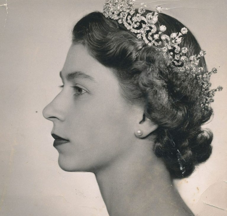 QE2 QE2